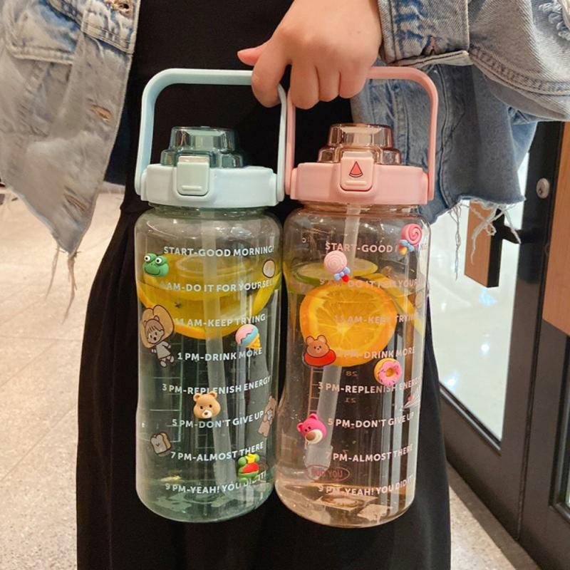 2L Large Capacity  Water Bottle